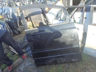 Ветровик передний правый Toyota Estima