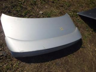 Запчасть крышка багажника Toyota SPRINTRR MARINO