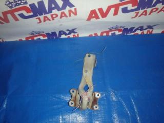 Запчасть крепление капота переднее SUZUKI Wagon R