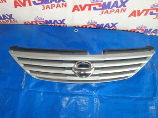 Решетка радиатора Nissan Serena