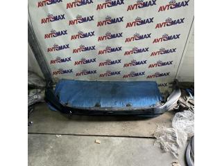 Запчасть накладка на бампер передняя LEXUS NX200