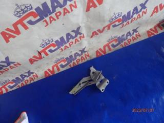 Крепление капота Daihatsu MIRA контрактная Крепление капота Daihatsu MIRA