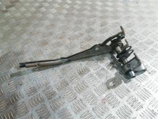 Рычаг стояночного тормоза Lacetti 2012 J200 F14D3 Рычаг стояночного тормоза Lacetti 2012 J200 F14D3