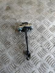 Запчасть ограничитель двери задний левый SsangYong Actyon New 2014