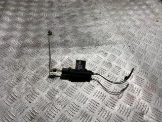 Активатор замка двери передний правый Renault Logan 2006