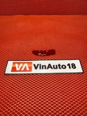 Отражатель в бампер задний правый Renault Logan 2012