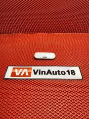 Плафон Лада Ларгус 2014