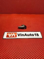 Запчасть ручка двери внутренняя передняя правая Mitsubishi L200 2012