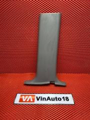 Обшивка центральной стойки нижняя правая Mitsubishi L200 2008