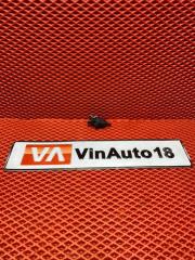 Фото запчасти клапан вентиляции топливного бака Skoda Rapid 2016 Б/У запчасть Запчасть клапан вентиляции топливного бака Skoda Rapid 2016