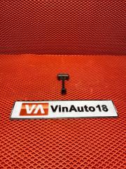 Фото запчасти ограничитель двери передний левый Chery Tiggo 7 Pro Max 2023 Б/У запчасть Запчасть ограничитель двери передний левый Chery Tiggo 7 Pro Max 2023