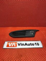 Запчасть решетка птф передняя левая Volkswagen Jetta 6 2012