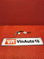 Фото запчасти клемма Skoda Rapid 2017 Б/У запчасть Запчасть клемма Skoda Rapid 2017