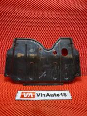 Фото запчасти защита двигателя Renault Sandero Stepway 2019 Б/У запчасть Запчасть защита двигателя Renault Sandero Stepway 2019