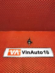 Фото запчасти клапан вентиляции топливного бака Renault Sandero Stepway 2019 Б/У запчасть Запчасть клапан вентиляции топливного бака Renault Sandero Stepway 2019