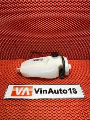 Запчасть бачок омывателя Renault Sandero Stepway 2019