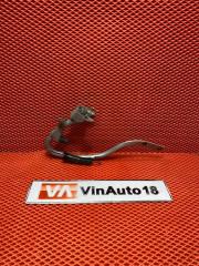 Запчасть петля крышки багажника задняя левая Fiat Albea 2007