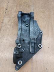 Запчасть кронштейн кондиционера Ford C-max 2006