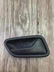 Фото запчасти ручка двери внутренняя задняя правая Suzuki ignis 2004 контрактная запчасть Запчасть ручка двери внутренняя задняя правая Suzuki ignis 2004