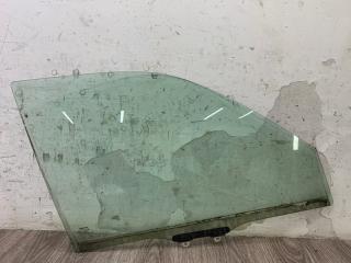 Запчасть стекло переднее правое Honda CR-V 2002