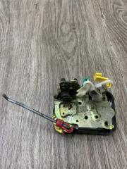 Запчасть замок двери задний левый Chrysler PT Cruiser 2002