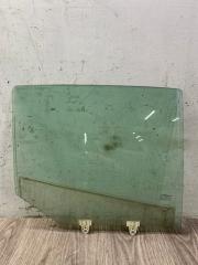 Запчасть стекло заднее правое Renault Megane 3 2009