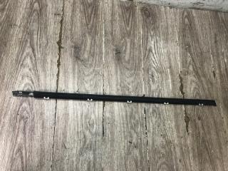 Молдинг стекла двери передний левый Nissan Qashqai 2008