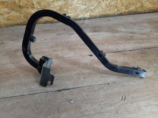 Запчасть петля крышки багажника задняя левая Mitsubishi Lancer 1.6 2004