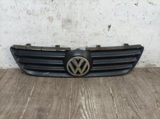 Решетка радиатора Volkswagen Polo 2005