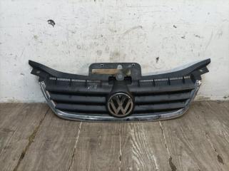 Решетка радиатора Volkswagen Touran 2006