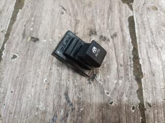 Запчасть кнопка стеклоподъемника задняя правая Kia Ceed 2010