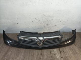 Решетка радиатора передняя Opel Vivaro 2008