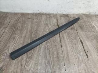 Фото запчасти молдинг на дверь передний левый Nissan Almera N16 2000 контрактная запчасть Запчасть молдинг на дверь передний левый Nissan Almera N16 2000