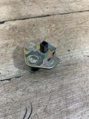 Запчасть петля двери задняя левая Ford Mondeo 2001