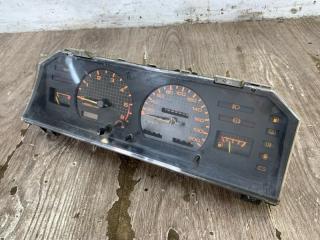 Запчасть панель приборов Nissan Bluebird 1991