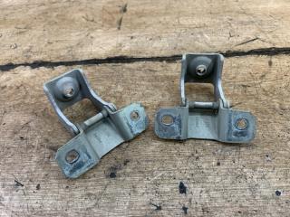 Фото запчасти петля крышки багажника Fiat Punto 1999 контрактная запчасть Запчасть петля крышки багажника Fiat Punto 1999