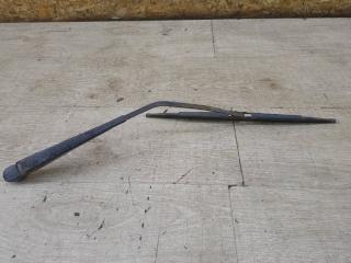 Поводок дворника задний Nissan SERENA 1998