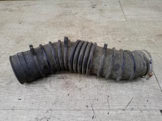 Патрубок воздушного фильтра Nissan SERENA 1998