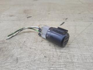 Запчасть реле Nissan SERENA 1998