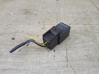 Запчасть реле Nissan SERENA 1998