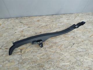 Запчасть накладка стойки задняя левая Mercedes C-class