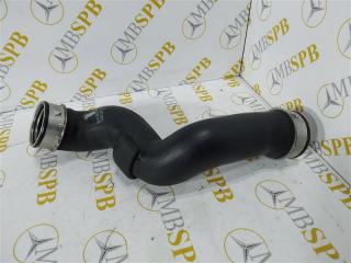 Фото запчасти патрубок интеркулера правый Mercedes C-class контрактная запчасть Запчасть патрубок интеркулера правый Mercedes C-class