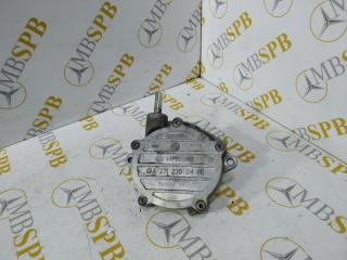 Фото запчасти насос вакуумный Mercedes C-class контрактная запчасть Запчасть насос вакуумный Mercedes C-class