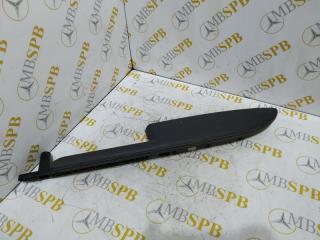 Запчасть подлокотник задний правый Mercedes ML-class