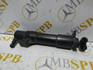 Фото запчасти форсунка омывателя левая Mercedes E-class контрактная запчасть Запчасть форсунка омывателя левая Mercedes E-class