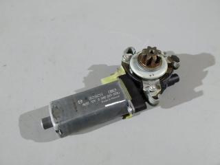 Запчасть моторчик сиденья передний левый Mercedes ML-class