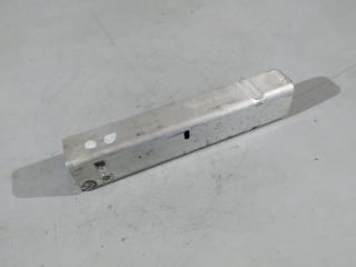 Запчасть кронштейн усилителя передний Mercedes GLC-class