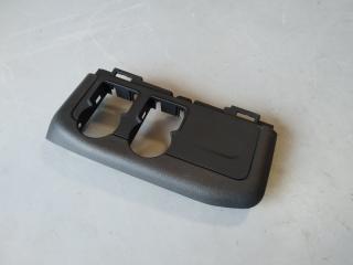 Запчасть накладка на торпедо Chevrolet Tahoe