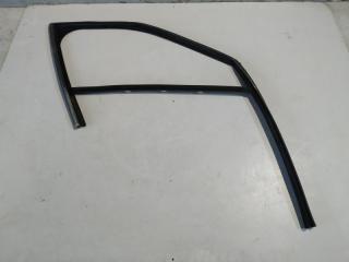 Запчасть уплотнитель стекла передний правый Land Rover Range Rover Velar