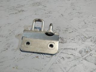 Фото запчасти петля замка двери задняя Mercedes Sprinter контрактная запчасть Запчасть петля замка двери задняя Mercedes Sprinter